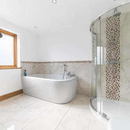 Lambhowe Lodge, District Luxury Hideaway Casa vacanze