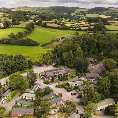 Lambhowe Lodge, District Luxury Hideaway * Bowland Bridge